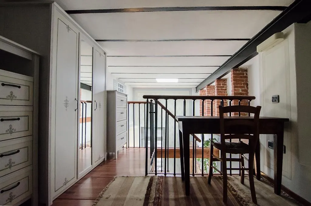 Il Soppalco Apartment Luino 0*,