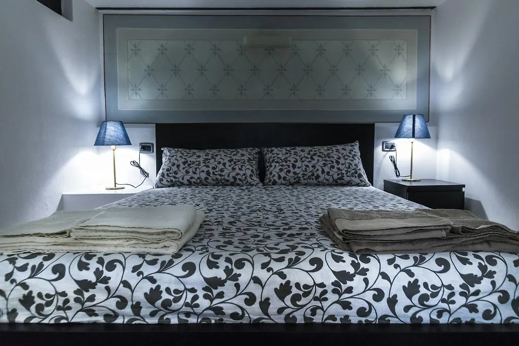 Il Soppalco Apartment Luino